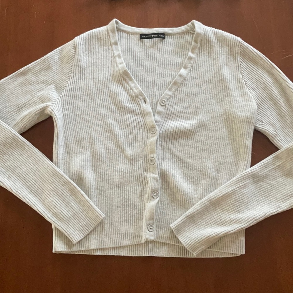 BRANDY MELVILLE Cropped button up sweater